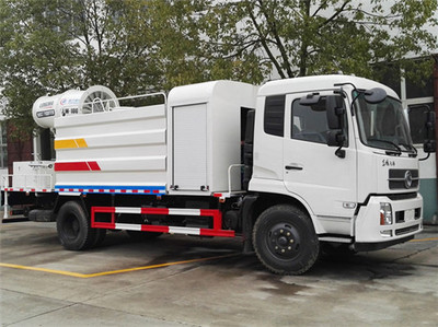 东风天锦雾炮抑尘车 多功能洒水洗扫一体化解决方案